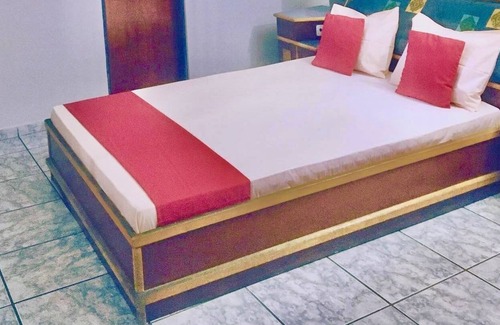 Zona Leste Hotel | Hotel City