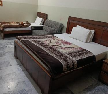 I-9 Sector Hotel | Hotel City Inn