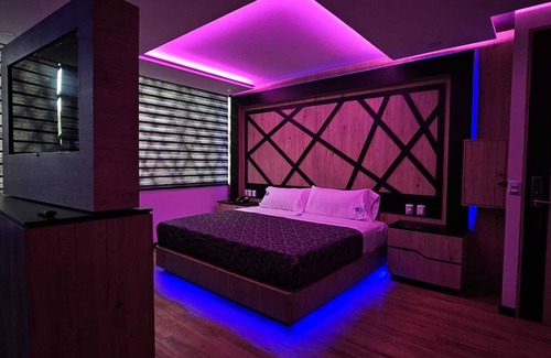 Benito Juarez Hotel | Hotel city lights