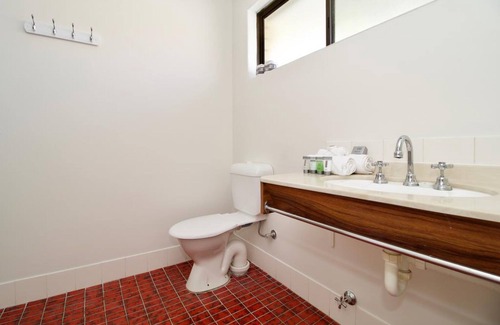 Rockingham Hotel | Hotel Clipper
