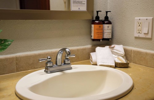 Downtown San Jose del Cabo Hotel | Hotel Colli