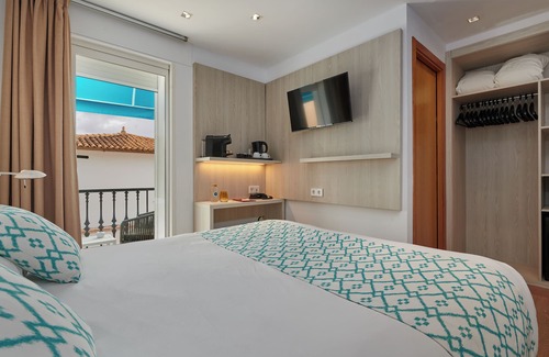 Colonia Sant Jordi Hotel | Hotel Colonial