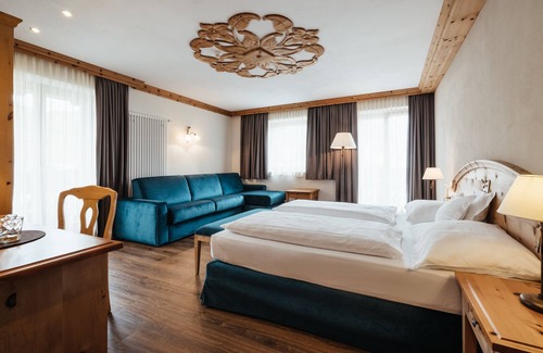 Mareo Hotel | Hotel Corona
