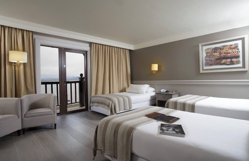 Puerto Natales Hotel | Hotel Costaustralis