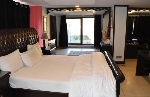 Murree Hotel | Hotel Cosy Knock