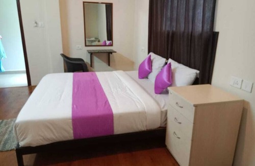 Begur Bed & Breakfast | Hotel Crescent Shine