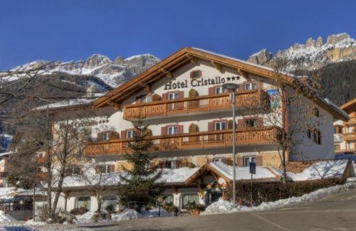 San Giovanni di Fassa Hotel | Hotel Cristallo