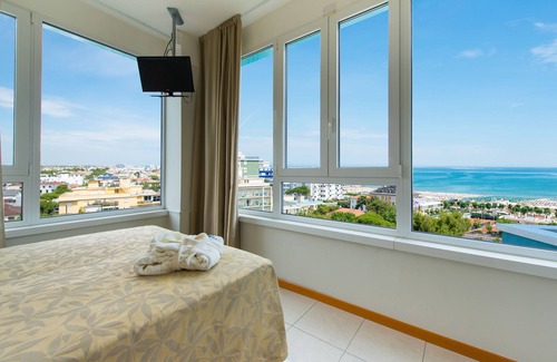 Riccione Hotel | Hotel Cristallo Riccione