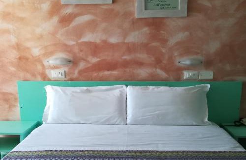 San Giuliano a Mare Hotel | Hotel Crosal