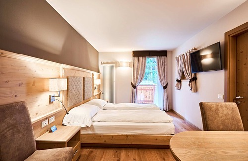 Madonna di Campiglio Hotel | Hotel Crozzon