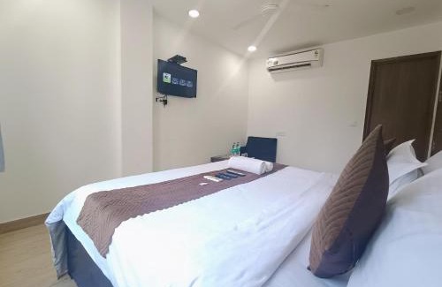 New Delhi Hotel | Hotel Crystel Residency By Premium Villa