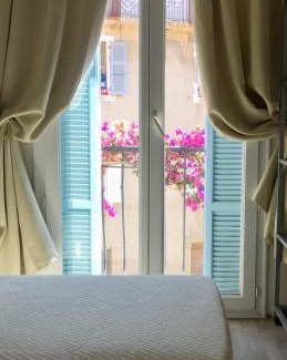 Cargese Hotel | Hotel Cyrnos