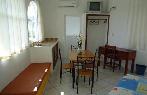 Crucecita Hotel | Hotel CZ