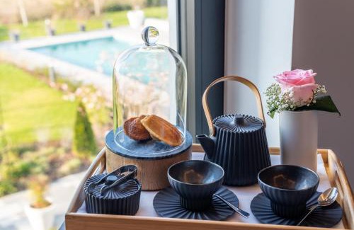Chanteloup-en-Brie Hotel | Hotel Dali Val d'Europe, Tapestry Collection by Hilton