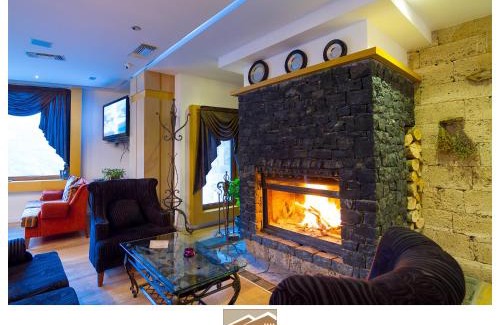 Dardhe Hotel | Hotel Dardha