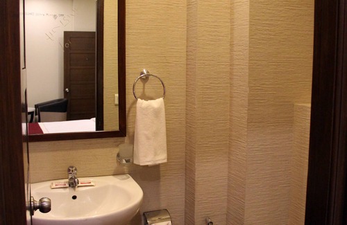 Taj Ganj Hotel | Hotel Dasaprakash