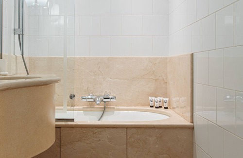 6th Arrondissement Hotel | Hotel de l'Abbaye Saint Germain
