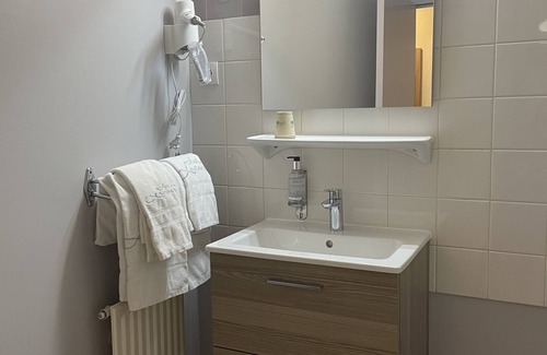 Eygliers Hotel | Hotel de la Gare