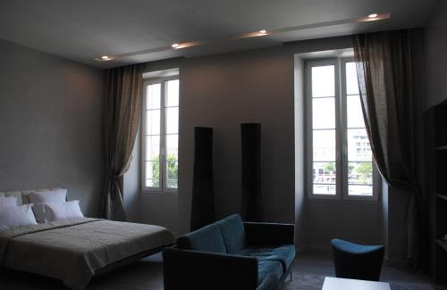 Old Town Hotel | Hotel De La Mer