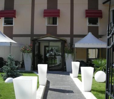 Capistrello Hotel | Hotel de Meis
