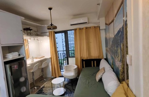 Barangay 76 Condo | Hotel De Rama Unit 5115 near MOA/NAIA