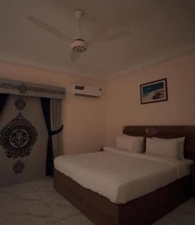 D.H.A. House | Hotel Defence Inn
