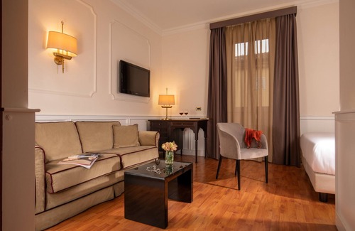 Rione IV Campo Marzio Hotel | Hotel del Corso