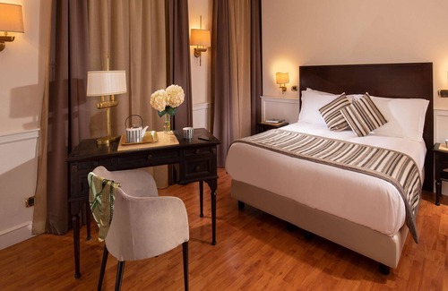 Rione IV Campo Marzio Hotel | Hotel del Corso