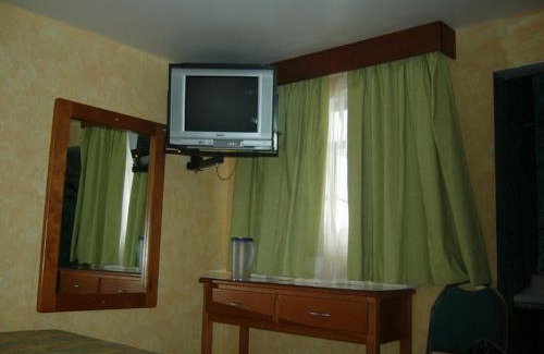 San Luis Potosi Hotel | Hotel Del Rio Inn