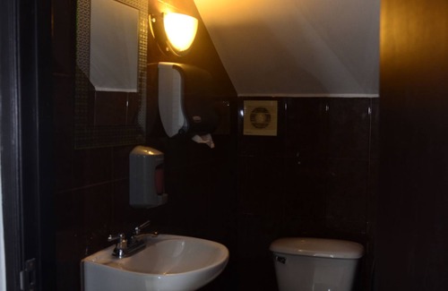 Ricardo Flores Magon Hotel | Hotel Delfines
