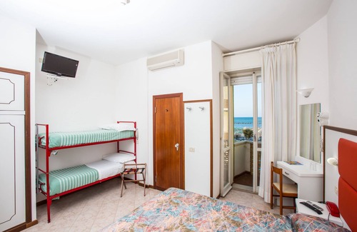 Senigallia Hotel | Hotel Delfino