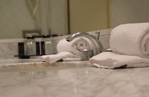 Couronne Urbaine Hotel | Hotel des Augustins