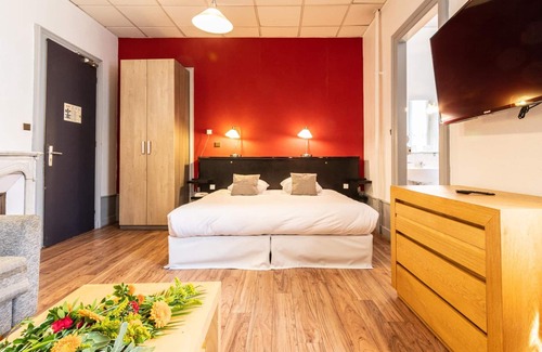 Aix-les-Bains City Center Hotel | Hotel des Bains