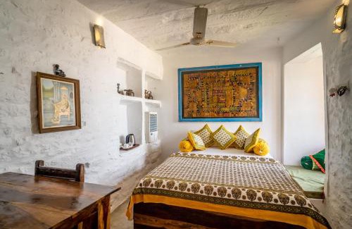Amar Sagar Pol House | Hotel Desert Boy's - Royal Stay On Fort