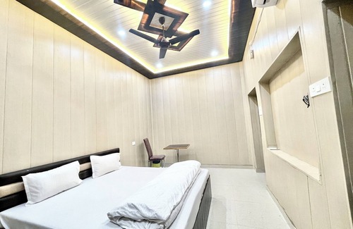 Varanasi Hotel | Hotel DEV VILLA GUEST HOUSE - VARANASI