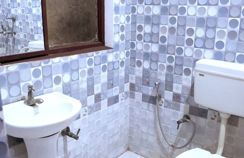 Bareilly Hotel | Hotel Dhruv Inn