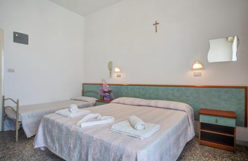 Torre Pedrera Hotel | Hotel Diamante 5 minuti dalla fiera di rimini CON PARCHEGGIO INCLUSO