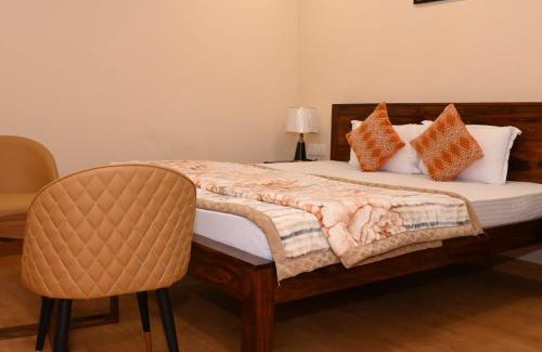 Faizabad Hotel | Hotel Divine Ayodhya- A Unit of Chinar Services