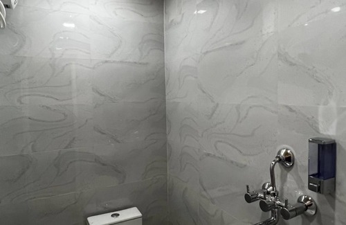 Varanasi Hotel | Hotel Divyakashi homestay