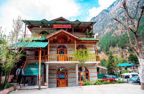 Kasol Hotel | Hotel Diya Palace- With parking Main market, Kasol