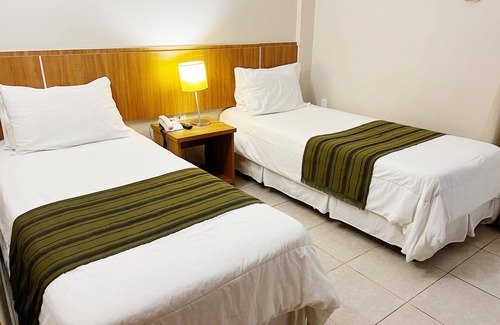 Sao Mateus do Sul Hotel | Hotel Dom Leopoldo