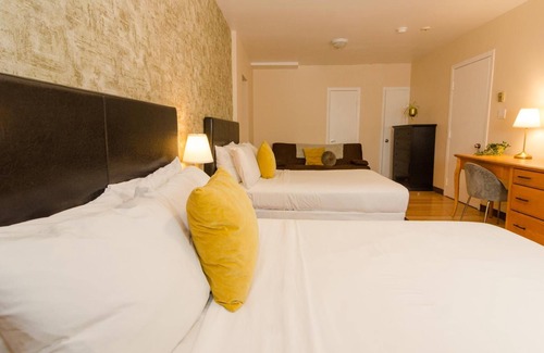 Sainte-Marie Hotel | Hotel Dorion