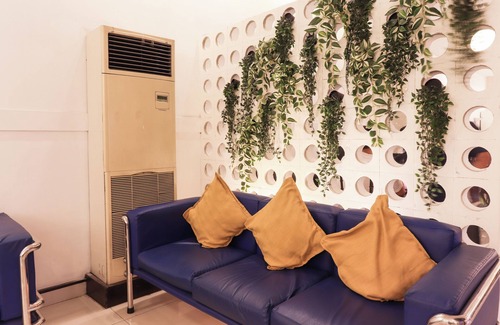 Phil-Am Hotel | Hotel DreamWorld North EDSA