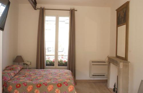 Quartier de la Monnaie Hotel | Hotel du Lys