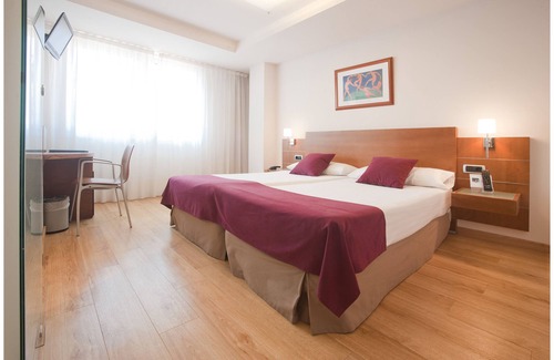 Oviedo City Centre Hotel | Hotel Duerming Longoria Plaza