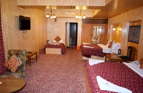 Dal Lake Hotel | Hotel Duke