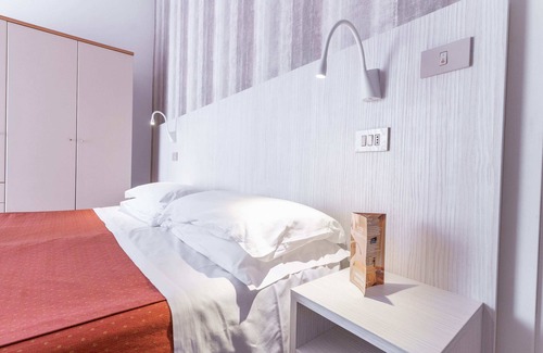 Rivazzurra Hotel | Hotel Dusseldorf