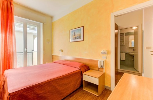 Rivazzurra Hotel | Hotel Dusseldorf