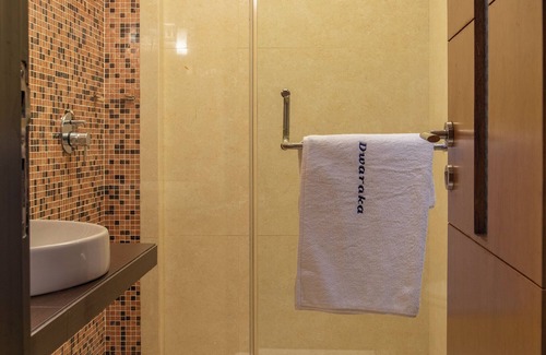 Thane West Hotel | Hotel Dwaraka Residency