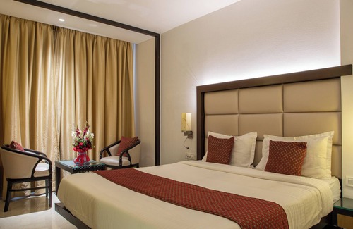 Thane West Hotel | Hotel Dwaraka Residency
